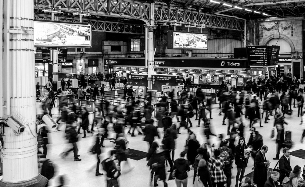 Pulling the Normative Threads of Heidegger’s ‘Das Man’ | Epoché Magazine